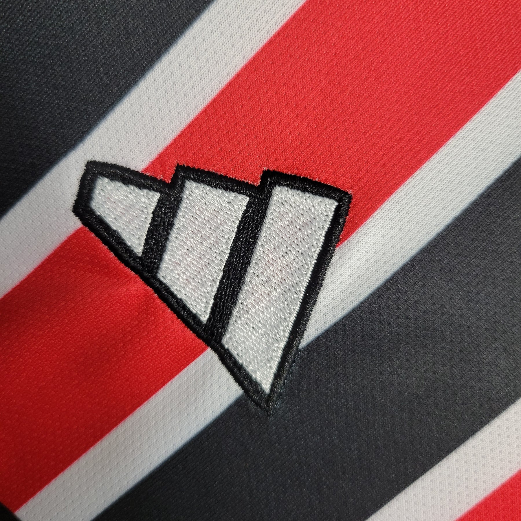 Conjunto Infantil Adidas São Paulo II 2023/24